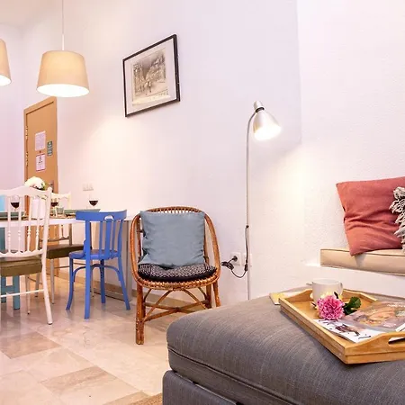 -malagasunapts-central And Cozy Appartement *