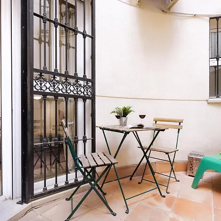 -malagasunapts-central And Cozy Appartement