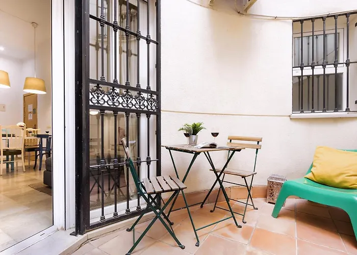 -malagasunapts-central And Cozy Appartement
