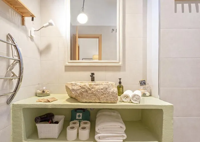 -malagasunapts-central And Cozy Málaga