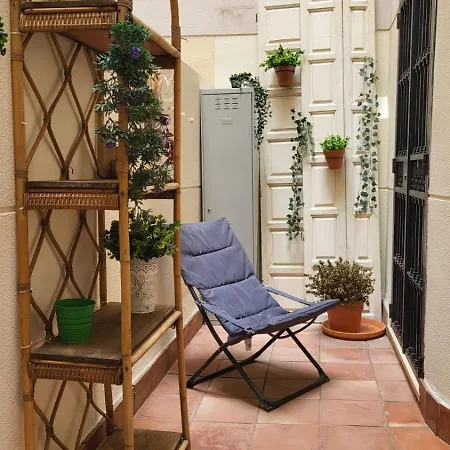 -malagasunapts-central And Cozy Apartment Malaga